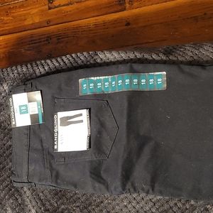 Bandolino Amy the modern straight leg black size 18